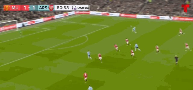 1741547055324008378.gif 马丁内利.gif